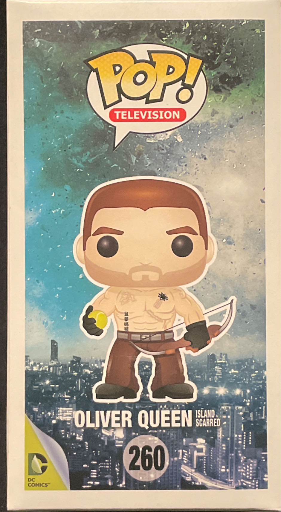 Oliver Queen (Island Scarred) - Arrow vinyl figure collectible [Barcode 849803059064] - Main Image 4