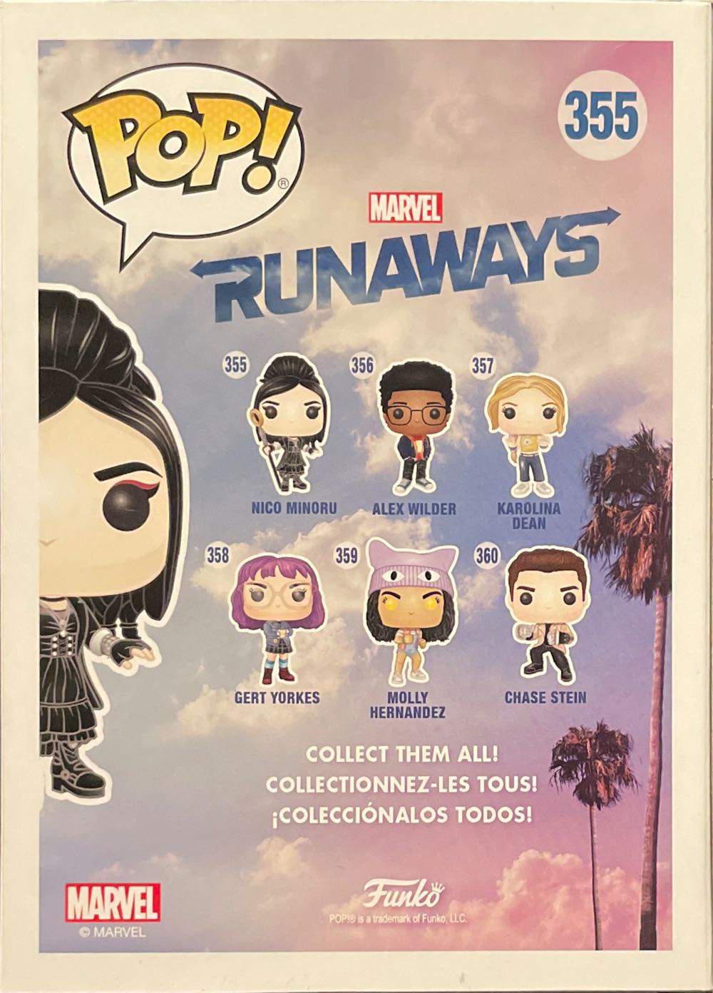 Nico Minoru - Runaways vinyl figure collectible [Barcode 889698325691] - Main Image 2
