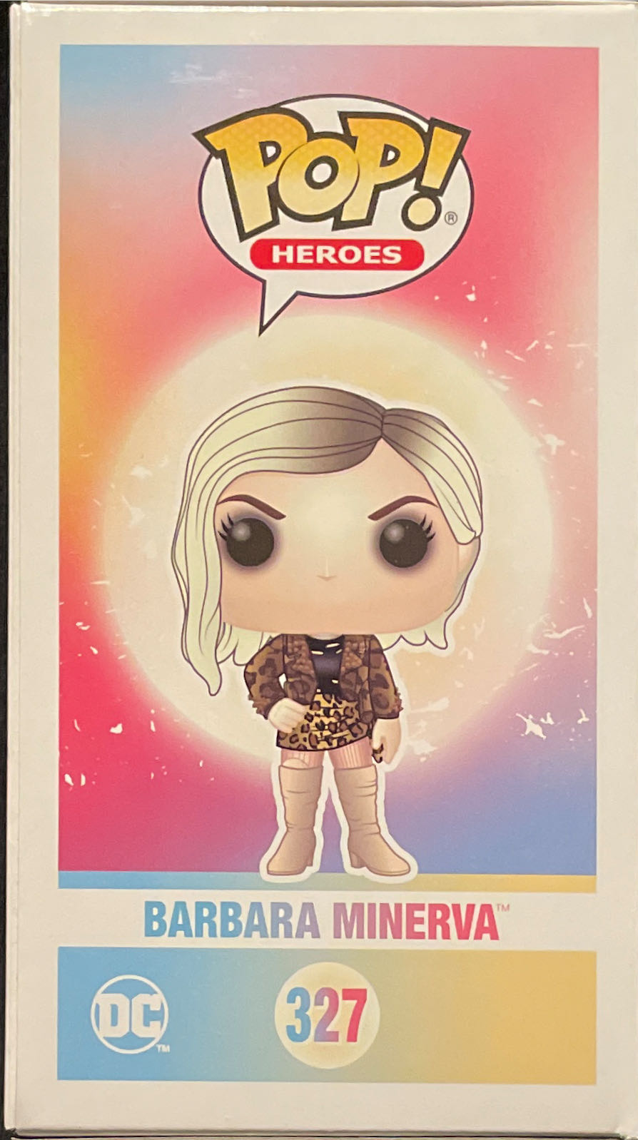 #327 - Barbara Minerva - Wonder Woman vinyl figure collectible [Barcode 889698466660] - Main Image 4