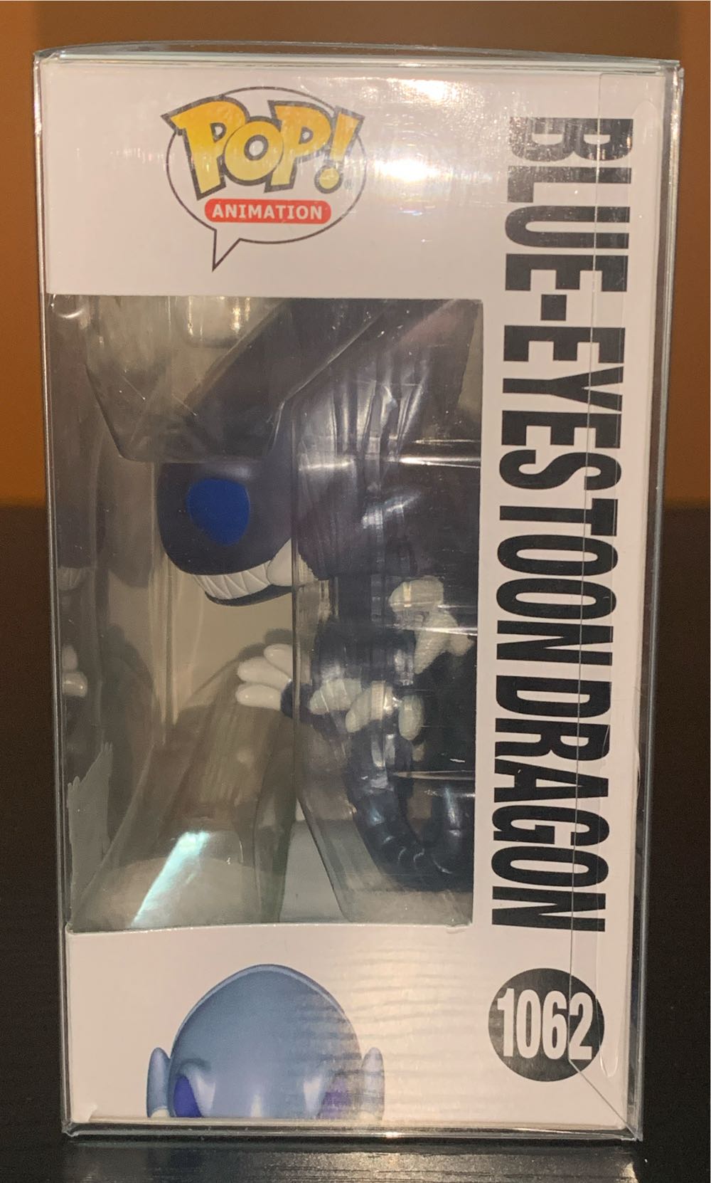 Yugioh: Blue-Eyes Toon Dragon, #1062  vinyl figure collectible [Barcode 889698576482] - Main Image 2