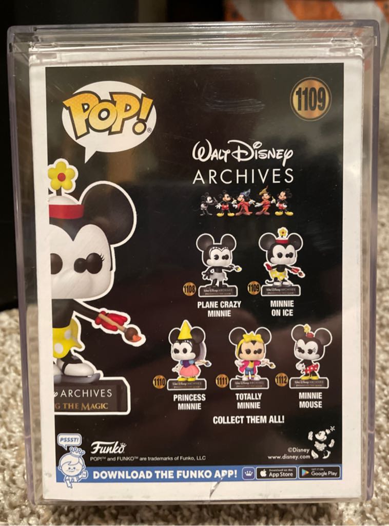 Minnie On Ice - Disney vinyl figure collectible [Barcode 889698576222] - Main Image 2