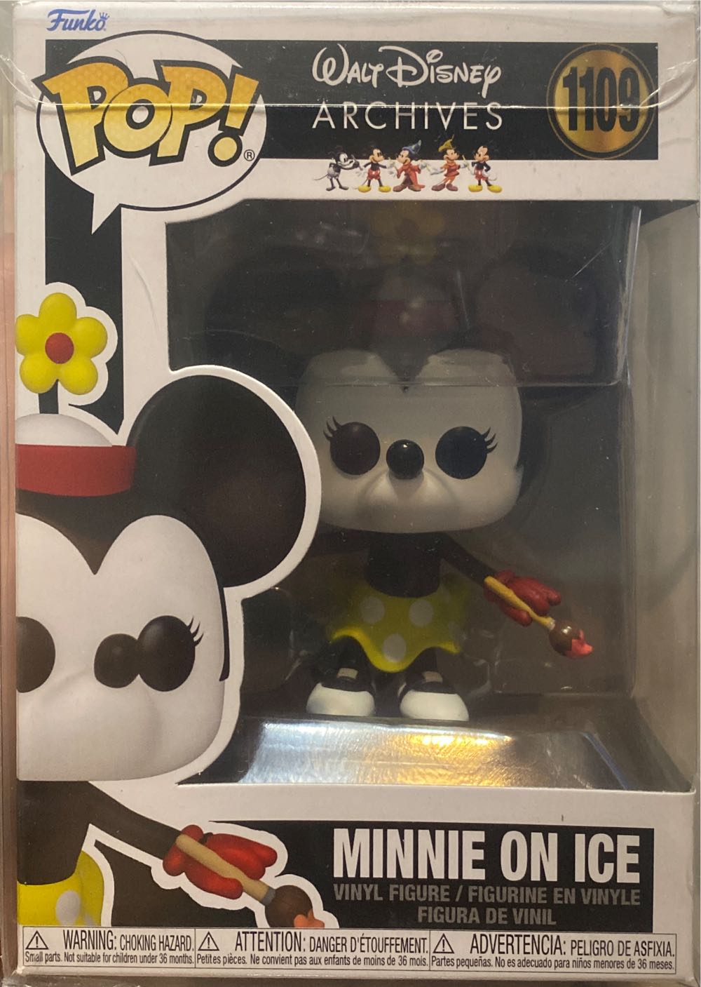 Minnie On Ice - Disney vinyl figure collectible [Barcode 889698576222] - Main Image 3