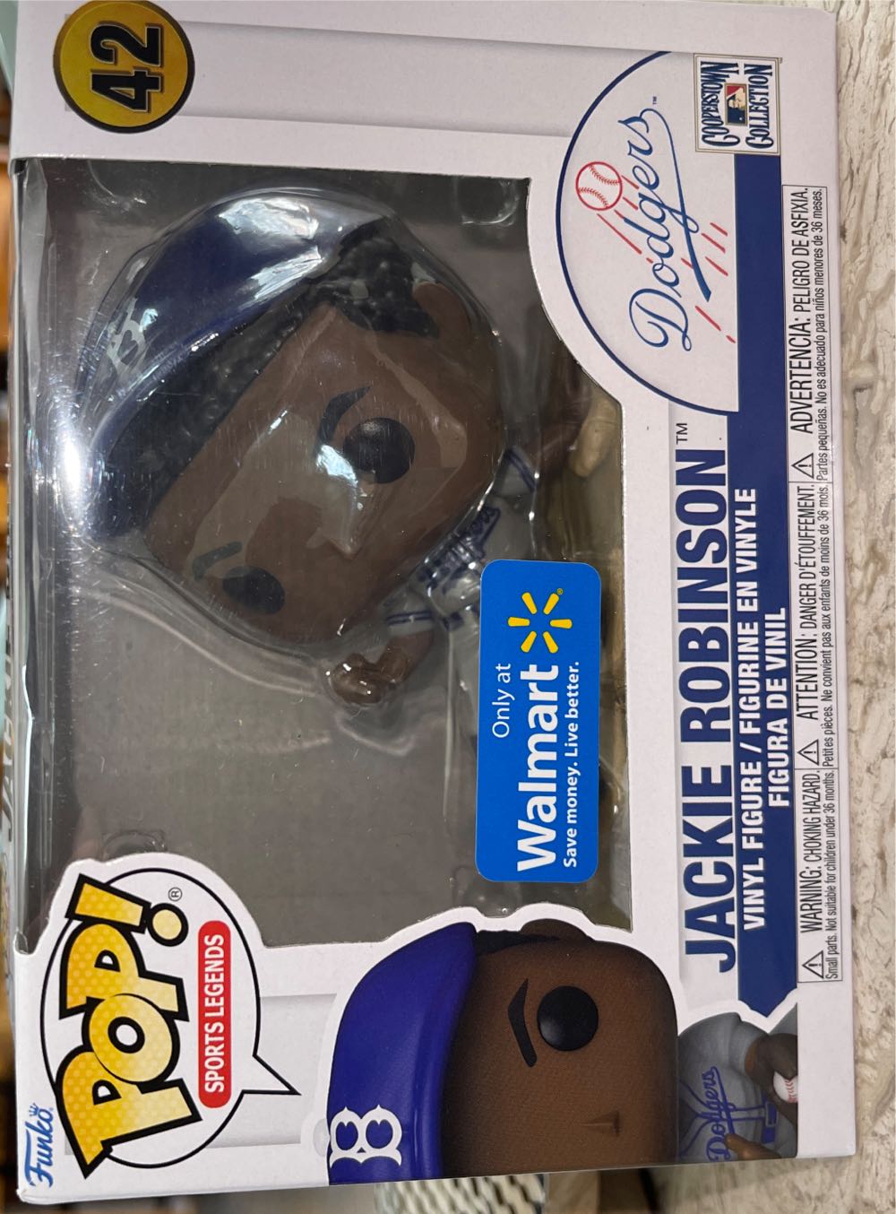 Jackie Robinson - MLB vinyl figure collectible [Barcode 889698609302] - Main Image 3