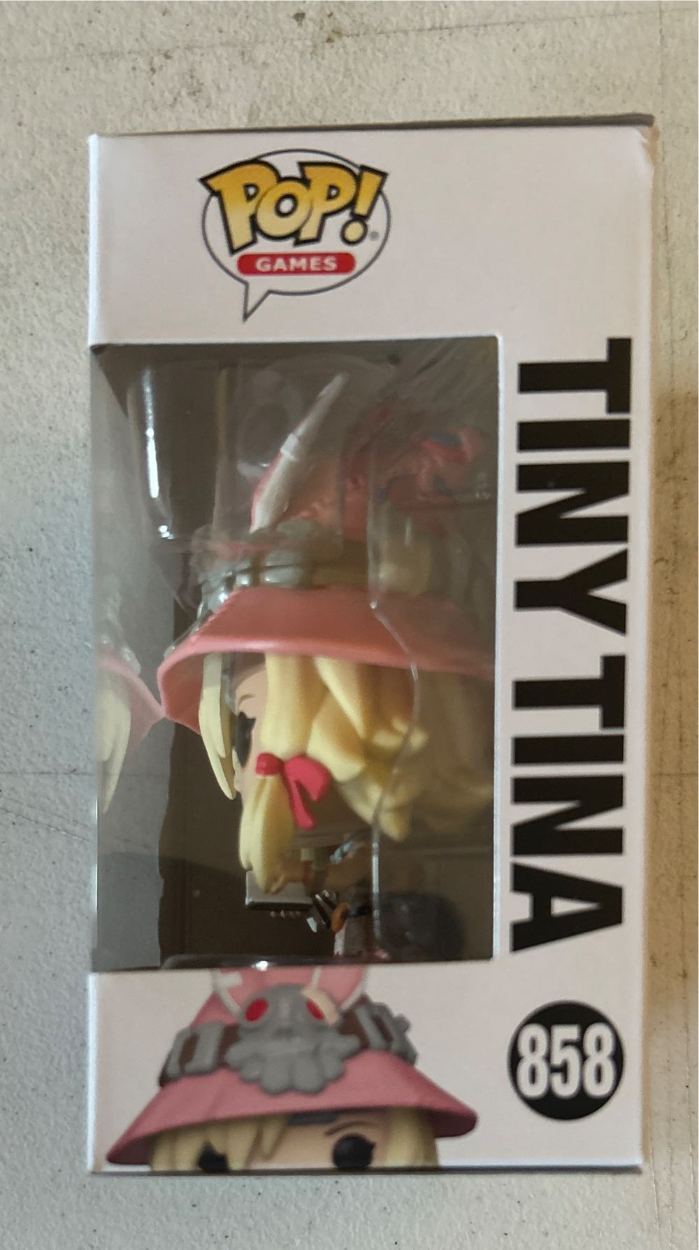 Tiny Tina - Borderlands vinyl figure collectible [Barcode 889698593311] - Main Image 2