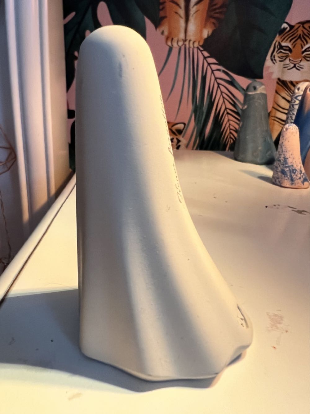 Etched - Never Forgotten  vinyl figure collectible - Main Image 3