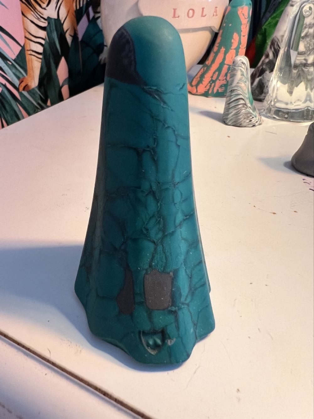 Dark Green & Black  vinyl figure collectible - Main Image 2