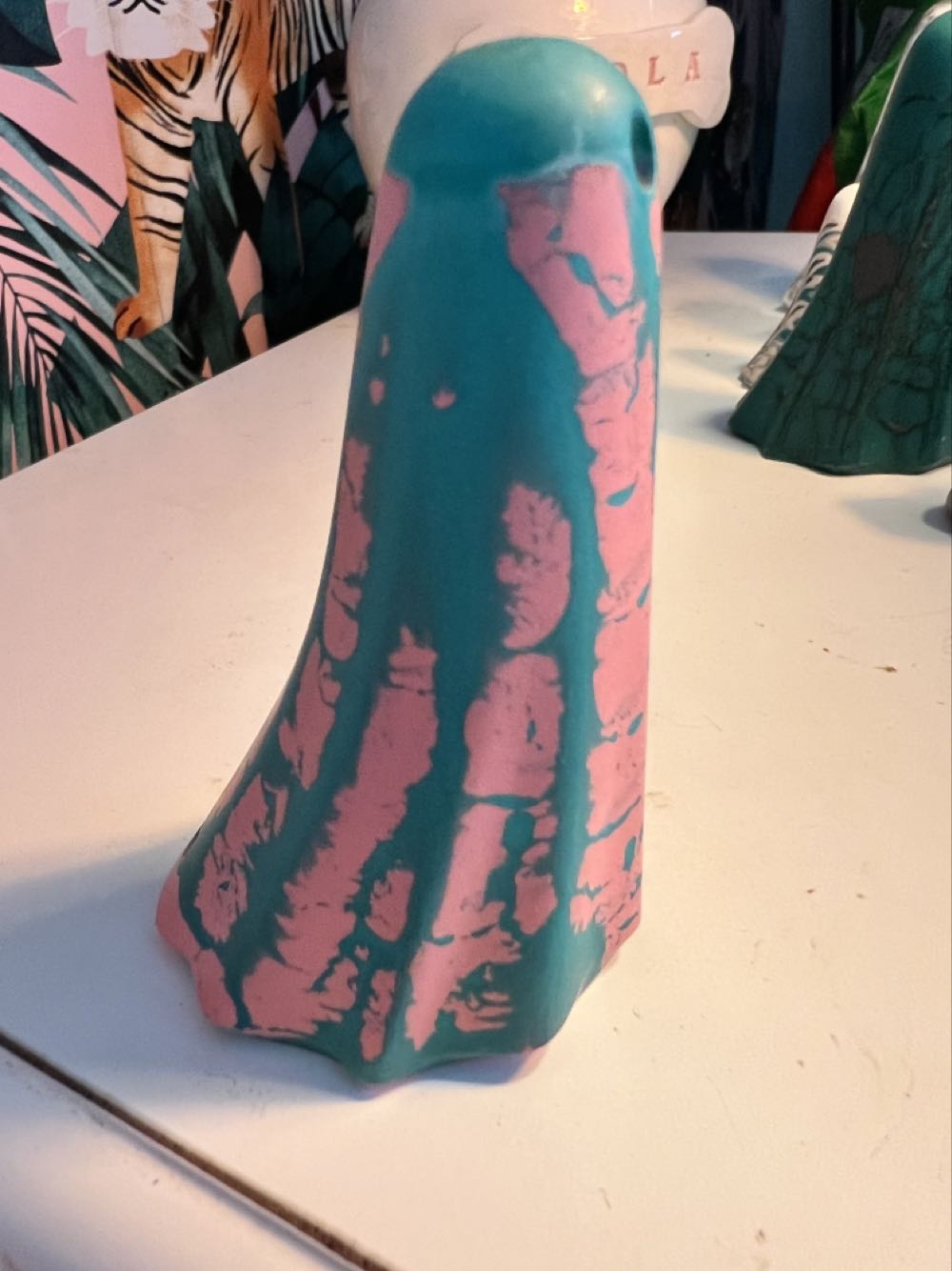 Webbed Green & Pink  vinyl figure collectible - Main Image 3