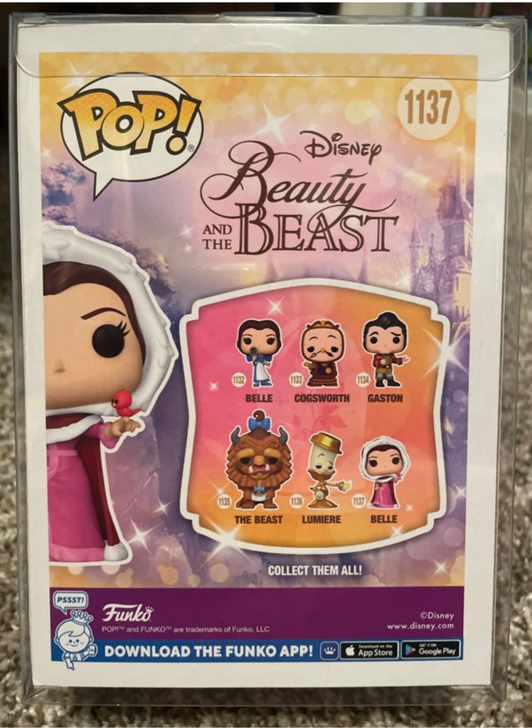 Belle (Winter) - Beauty and the Beast vinyl figure collectible [Barcode 889698575874] - Main Image 2
