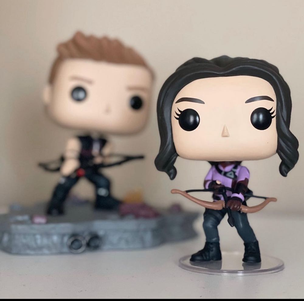 Kate Bishop - Marvel Universe vinyl figure collectible [Barcode 889698602396] - Main Image 3