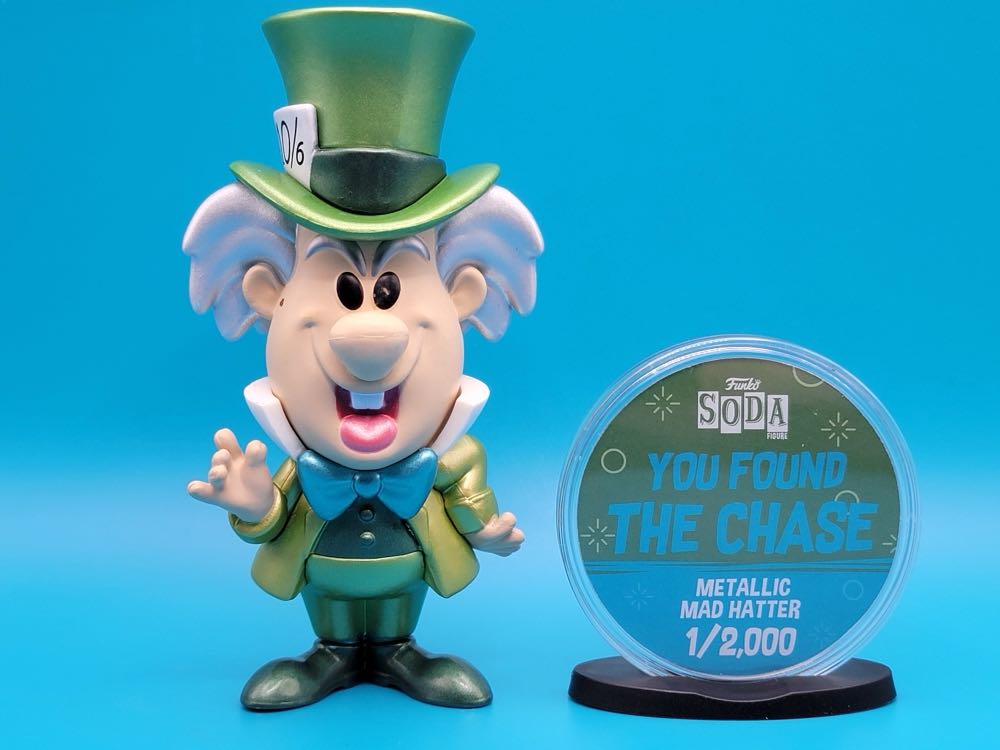 Funko Soda Alice In Wonderland: Mad Hatter - Alice in Wonderland vinyl figure collectible [Barcode 889698576543] - Main Image 3