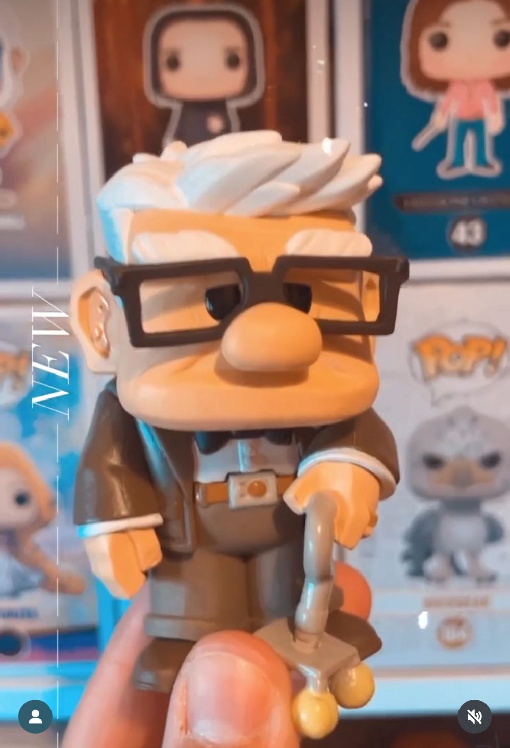 Funko Soda: Carl Fredricksen (Up) - Up vinyl figure collectible [Barcode 889698594639] - Main Image 3