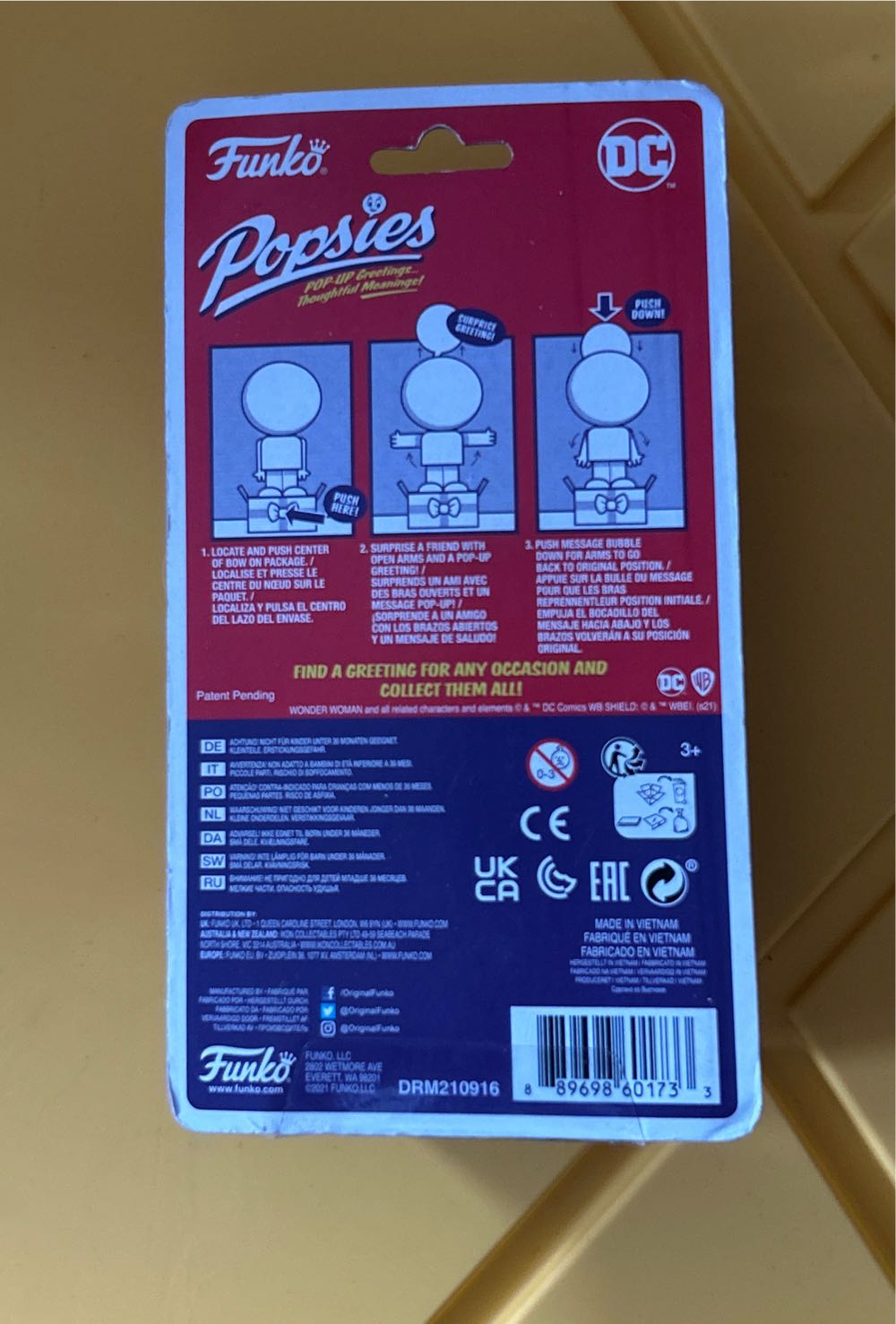 Wonder Woman (Popsies) - Wonder Woman vinyl figure collectible [Barcode 889698601733] - Main Image 2