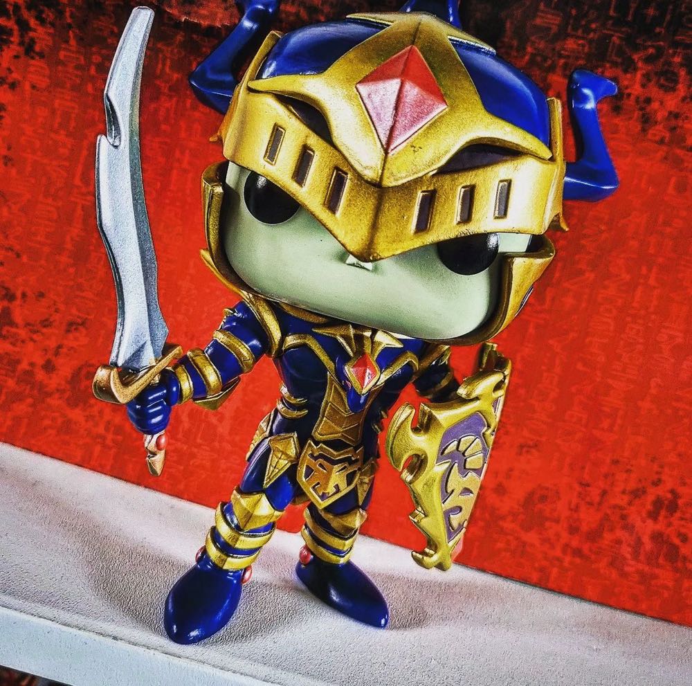 Black Luster Soldier  vinyl figure collectible [Barcode 889698608534] - Main Image 4