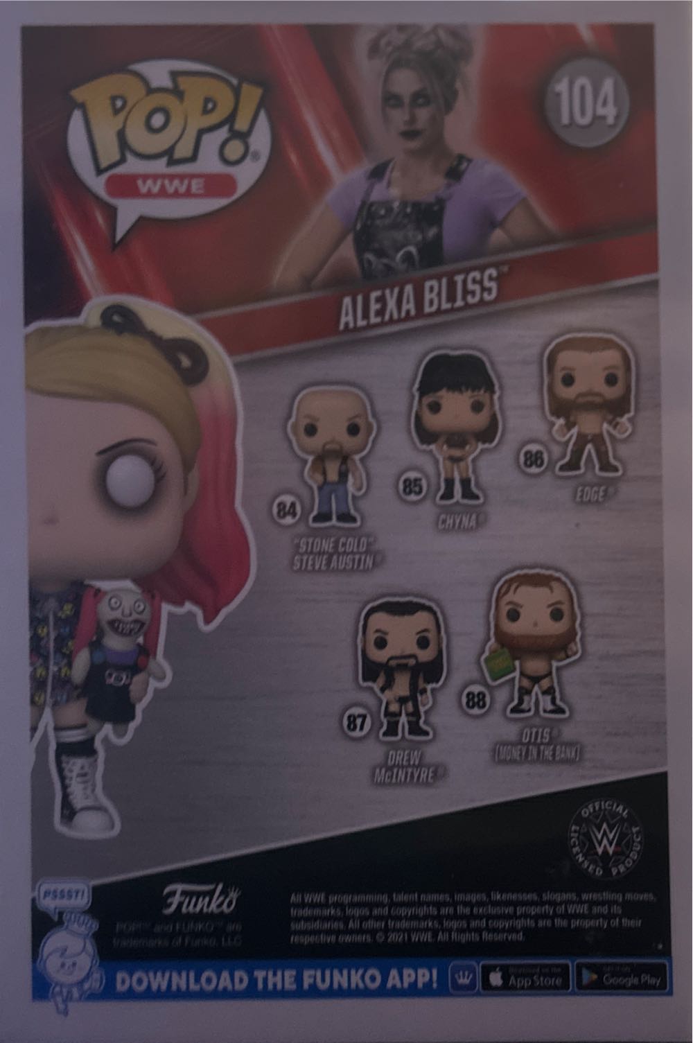 Alexa Bliss Pop! 104 - WWE vinyl figure collectible [Barcode 889698624831] - Main Image 3