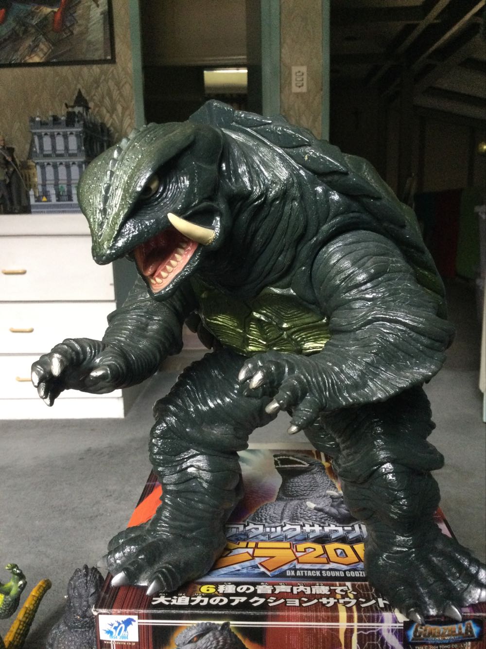 Neca Gremlins: Christmas Carol Winter Scene 2-pack Action Figure