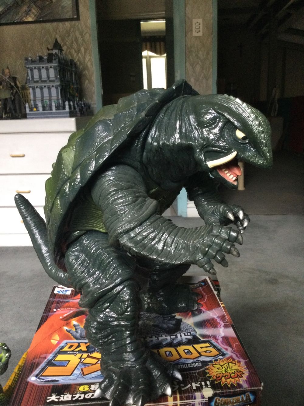 Gamera ( Bandai / 1995 ) - Godzilla vinyl figure collectible - Main Image 2