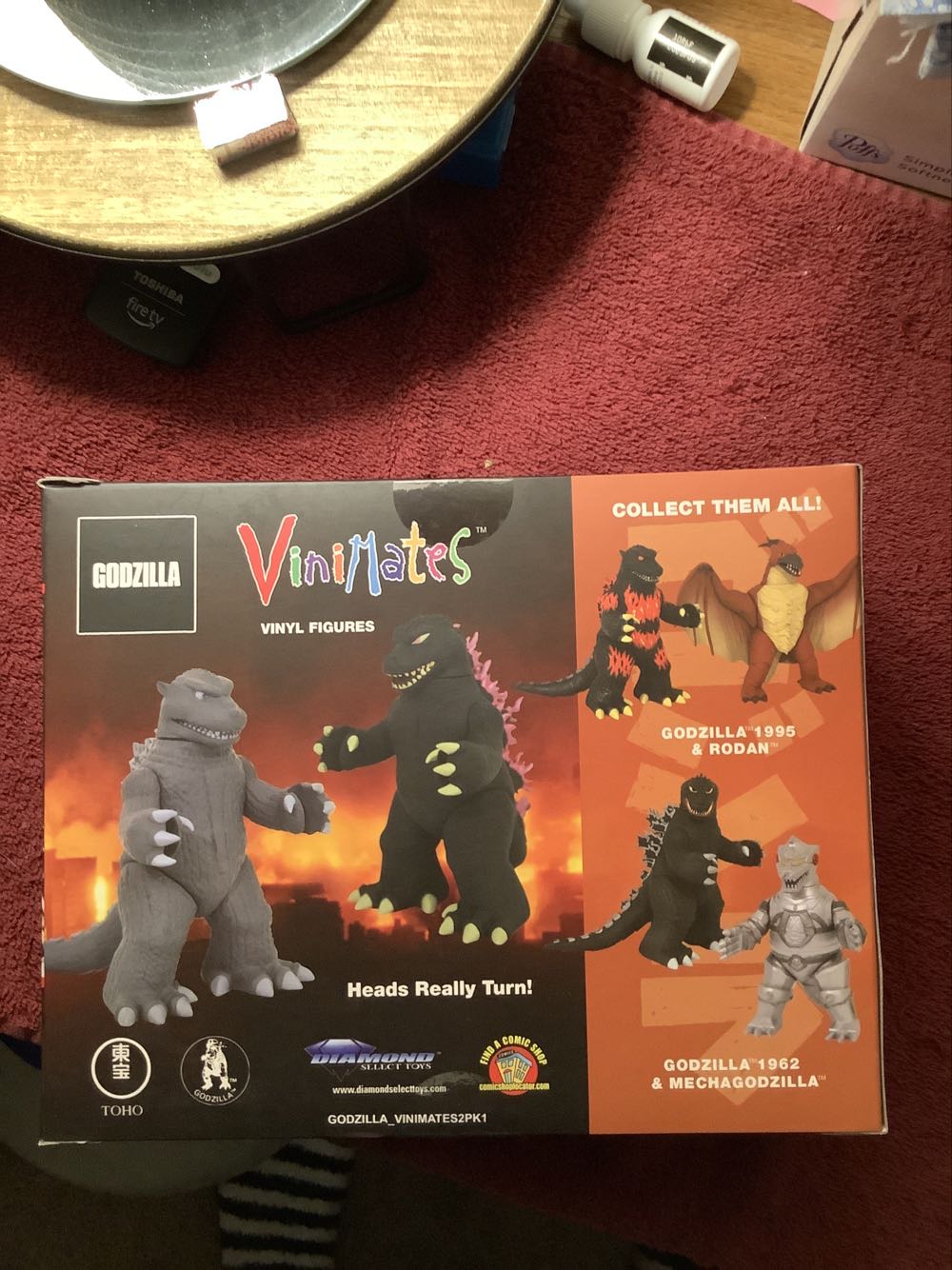 Diamond Select Vinimate Godzilla & Godzilla 1999 - Godzilla vinyl figure collectible [Barcode 699788846162] - Main Image 2