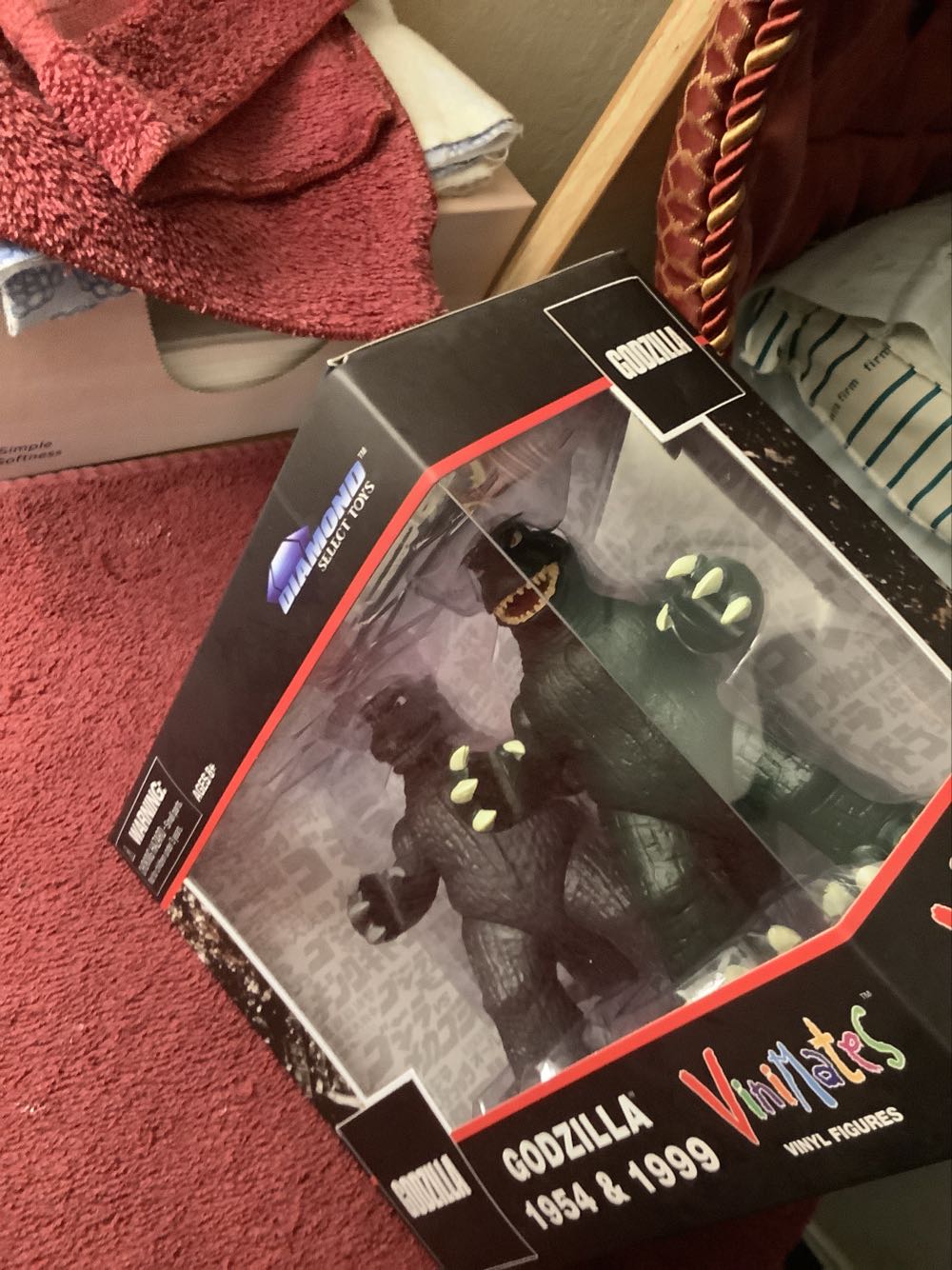 Diamond Select Vinimate Godzilla & Godzilla 1999 - Godzilla vinyl figure collectible [Barcode 699788846162] - Main Image 3