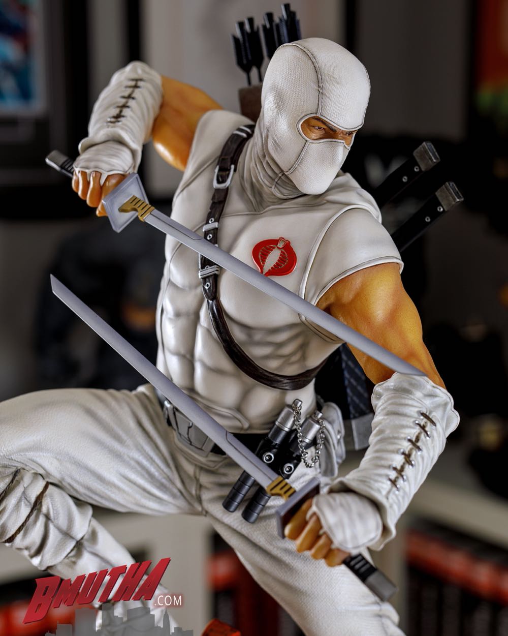 Storm Shadow  vinyl figure collectible - Main Image 2