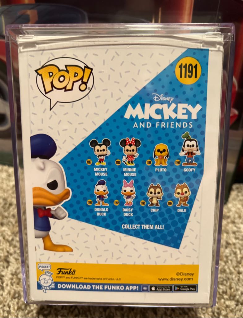 Donald Duck - Disney vinyl figure collectible [Barcode 889698596213] - Main Image 2