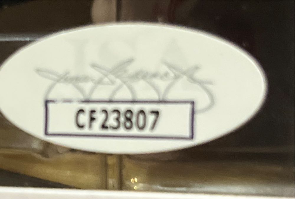 Eric Davis - Autographed - Funko Pop - MLB vinyl figure collectible [Barcode 889698495028] - Main Image 3