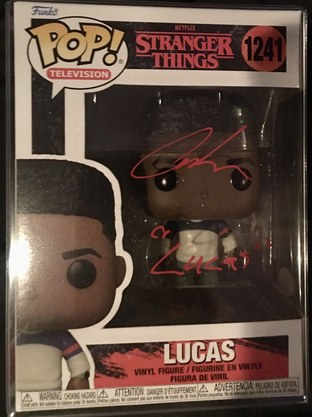 Lucas - Stranger Things vinyl figure collectible [Barcode 889698623957] - Main Image 3