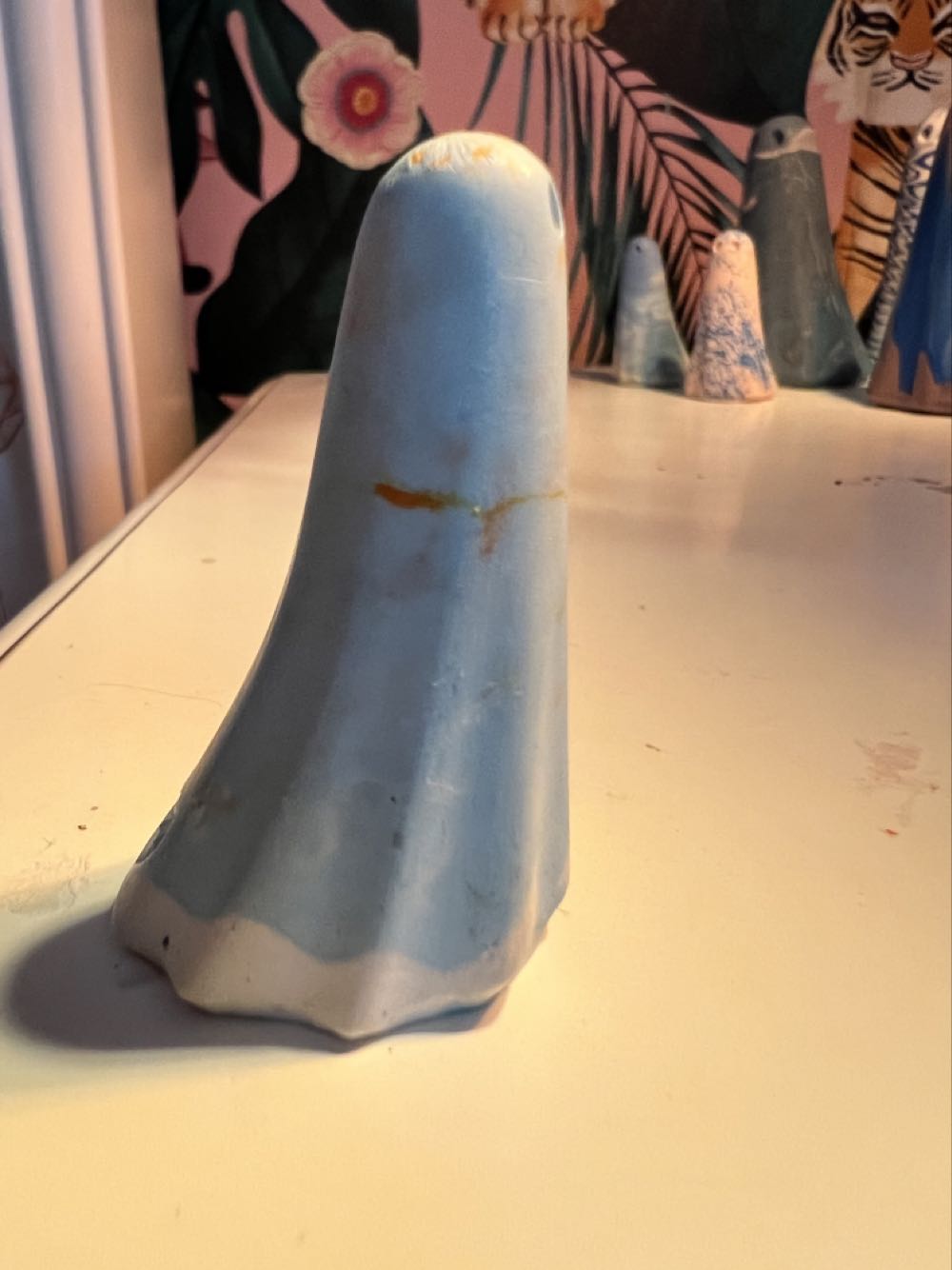 Blue With White & Yellow Boo  vinyl figure collectible - Main Image 3