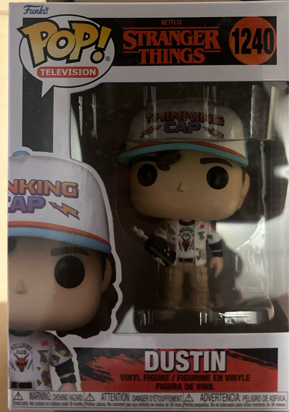 Stranger Things/Dustin - Stranger Things vinyl figure collectible [Barcode 889698623940] - Main Image 4