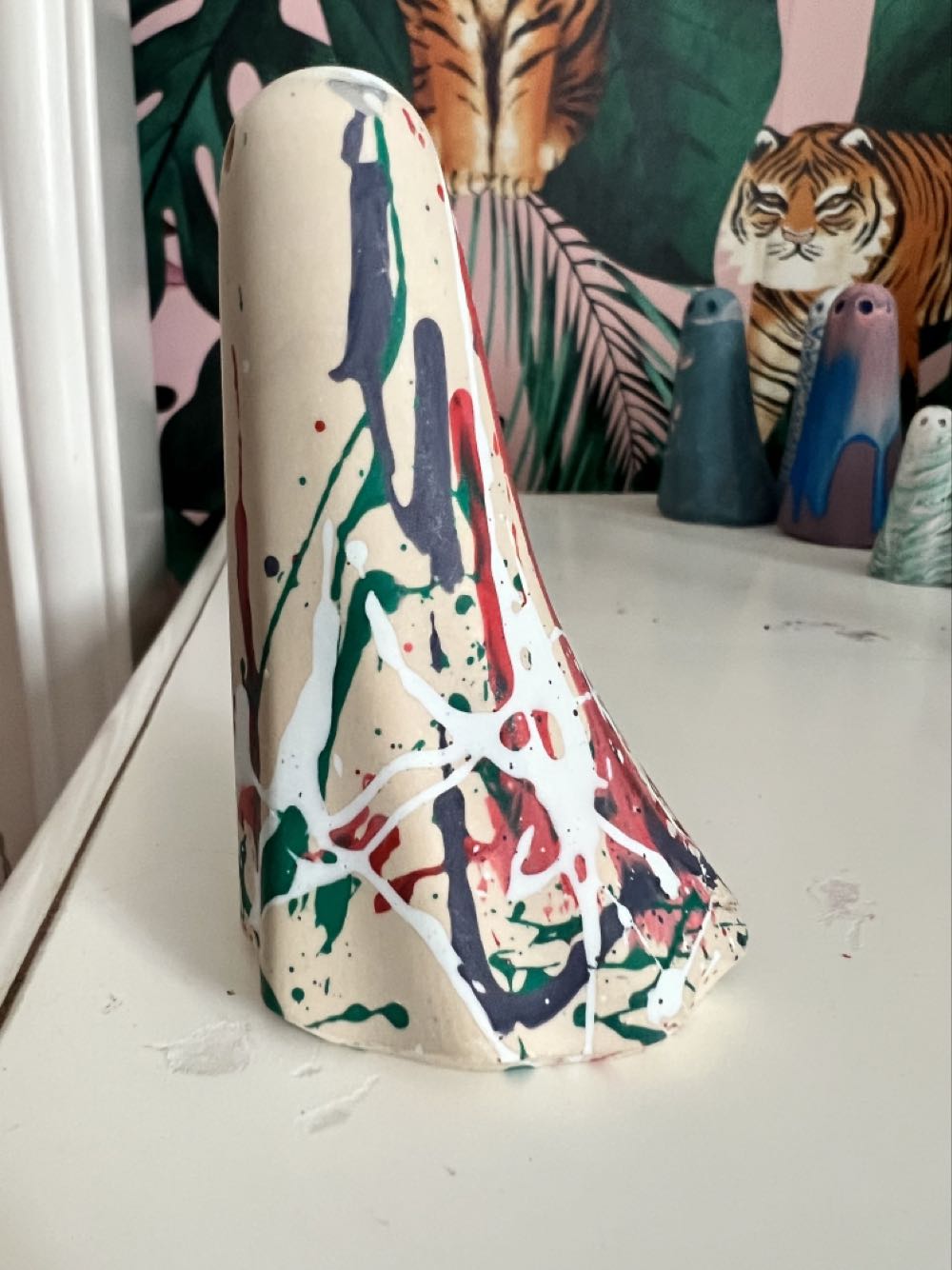 Peach Huxster  vinyl figure collectible - Main Image 4