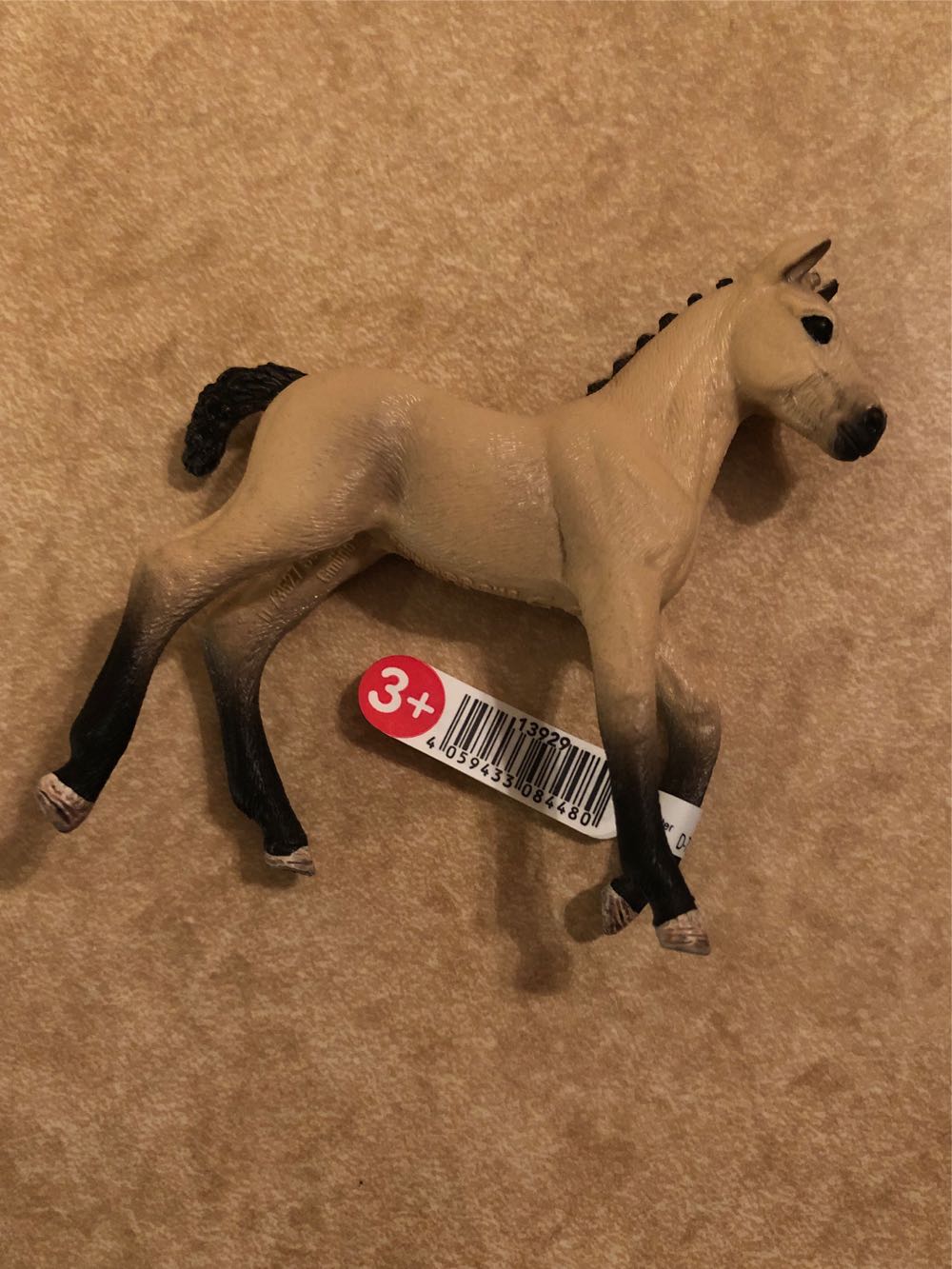 Schleich Horse Club Animal Figurine Horse Toys For Girls And Boys 5-12 Years Old Hanoverian Foal Red Dun  vinyl figure collectible [Barcode 4059433084480] - Main Image 3