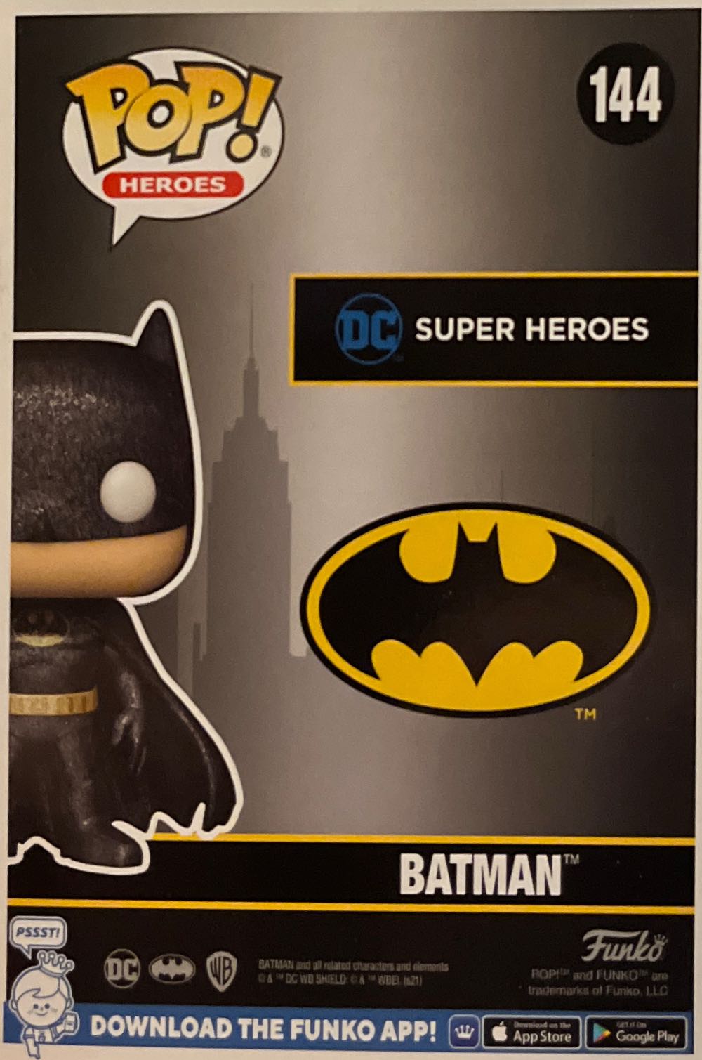 Batman - Batman vinyl figure collectible [Barcode 889698632591] - Main Image 4