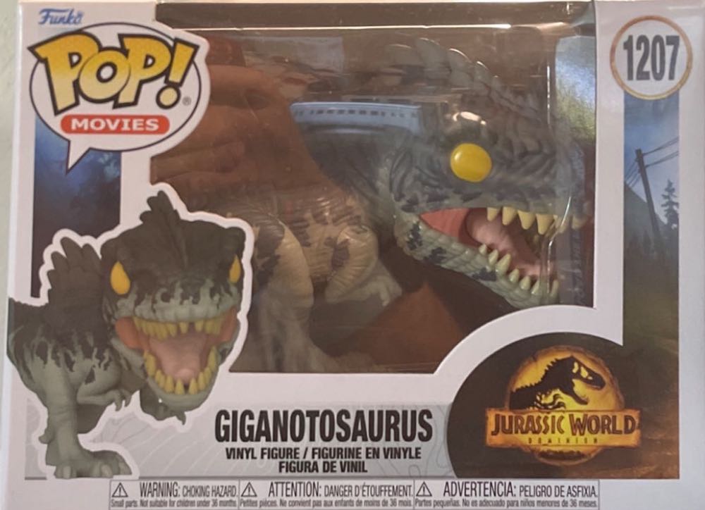 JW Dominion Giganotosaurus - Jurassic World vinyl figure collectible [Barcode 889698552943] - Main Image 3
