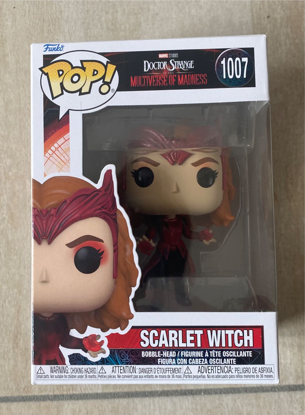 Scarlet Witch - Marvel Universe vinyl figure collectible [Barcode 889698609234] - Main Image 3