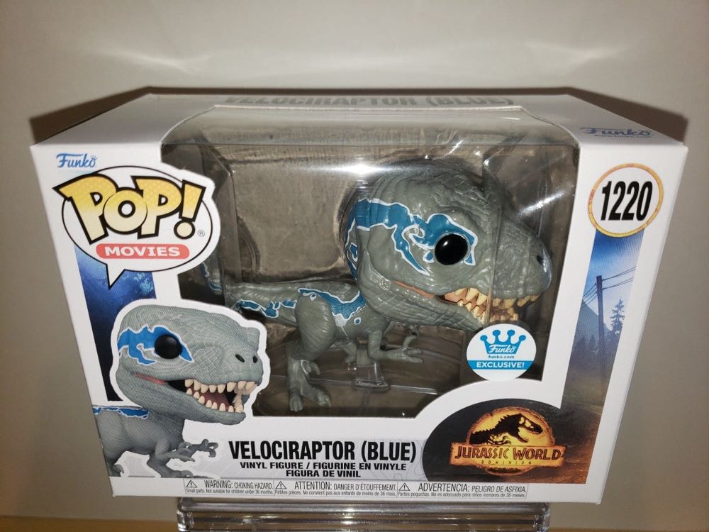VELOCIRAPTOR (BLUE) - Jurassic World vinyl figure collectible [Barcode 889698560429] - Main Image 2