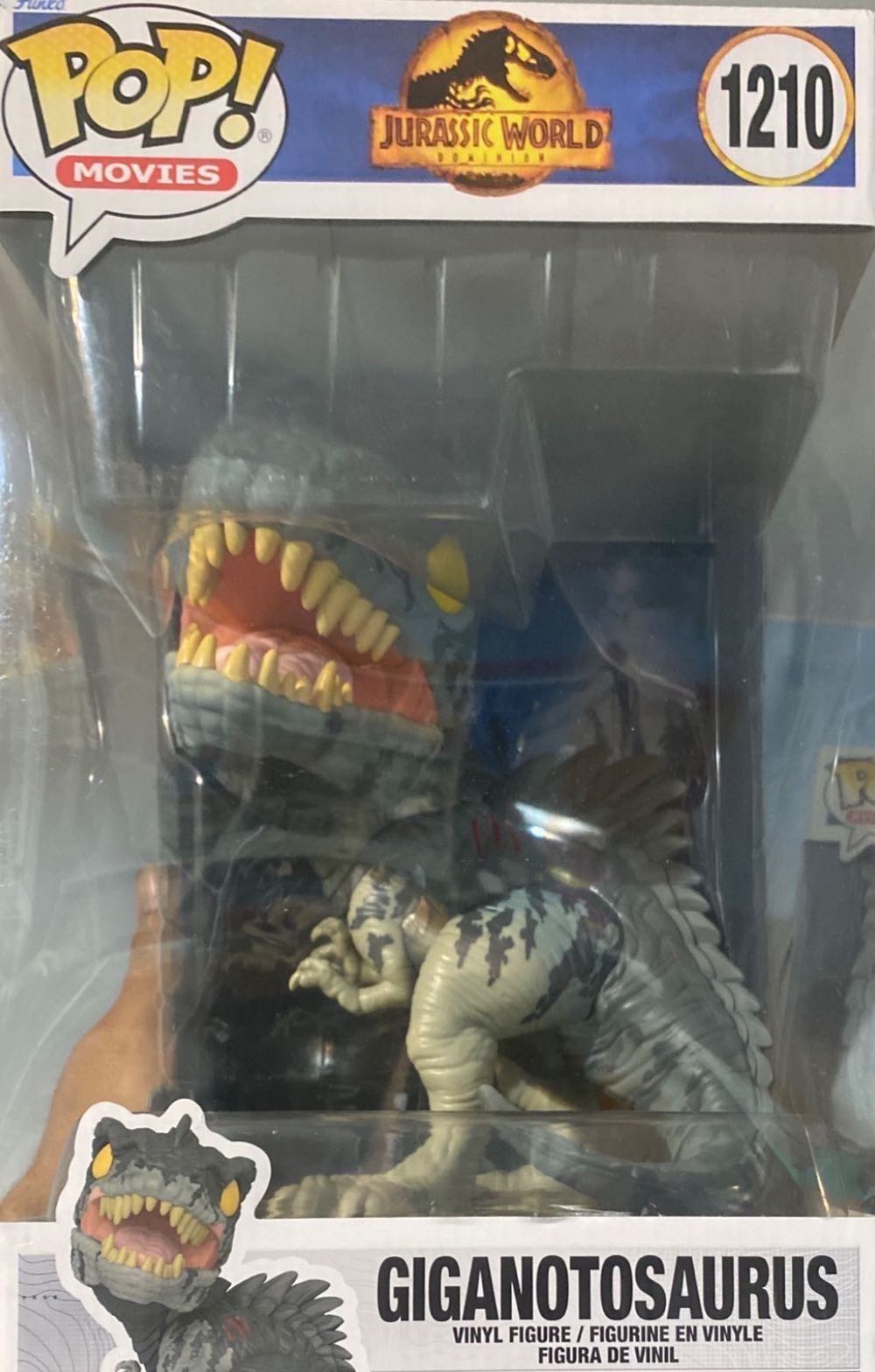 Giganotosaurus Jumbo - Jurassic World vinyl figure collectible [Barcode 889698553780] - Main Image 3
