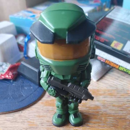 Master Chief Halo Funko Vinyl Soda  vinyl figure collectible [Barcode 889698594196] - Main Image 2