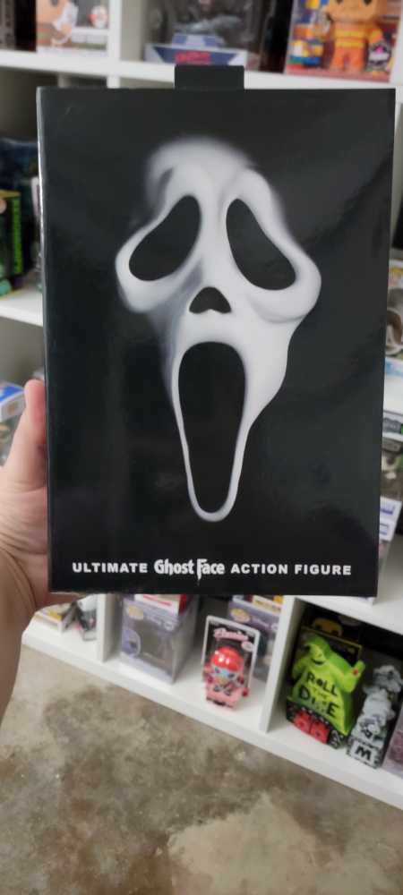 Scream: Ultimate Ghost Face - Scream vinyl figure collectible [Barcode 634482413722] - Main Image 2