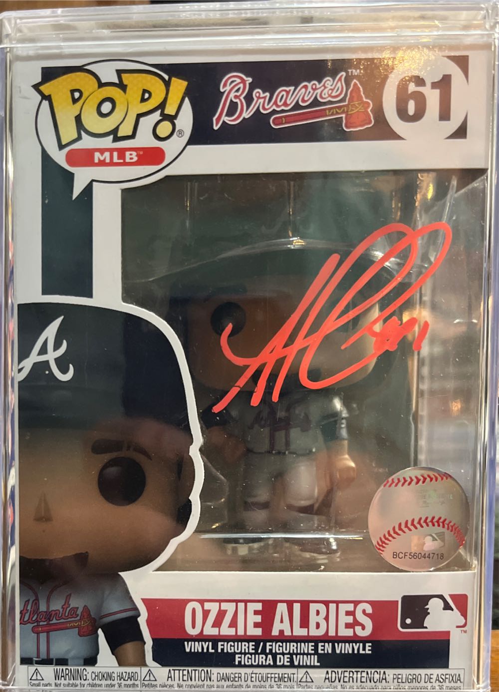 Ozzie Albies - Funko Pop - #61  vinyl figure collectible [Barcode 889698546409] - Main Image 2