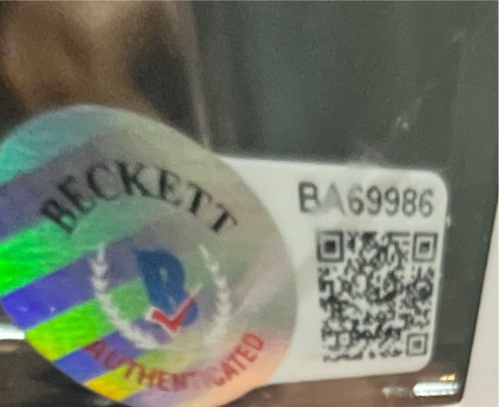 Ozzie Albies - Funko Pop - #61  vinyl figure collectible [Barcode 889698546409] - Main Image 3