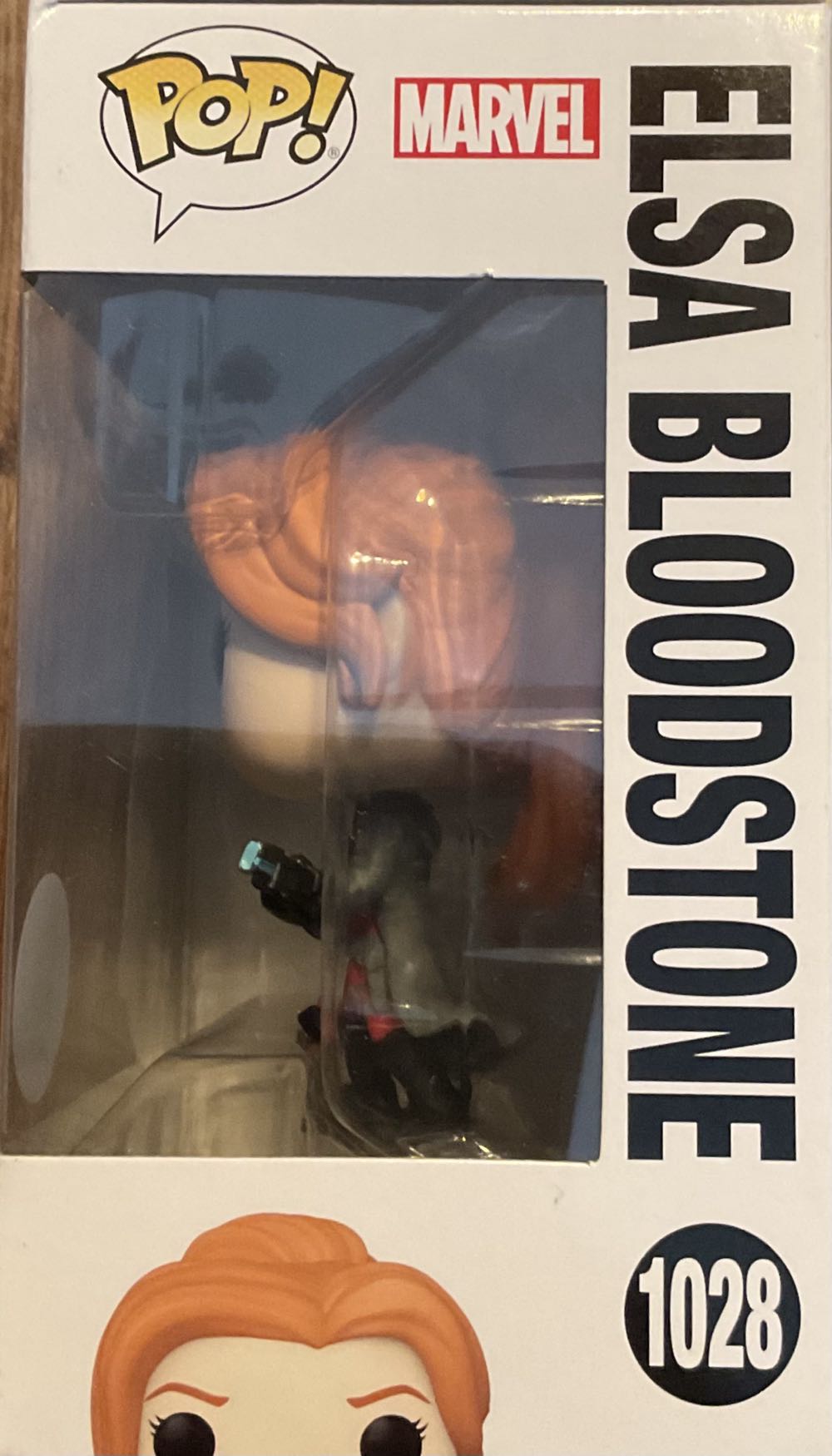 Elsa Bloodstone - Marvel Universe vinyl figure collectible [Barcode 889698631747] - Main Image 4