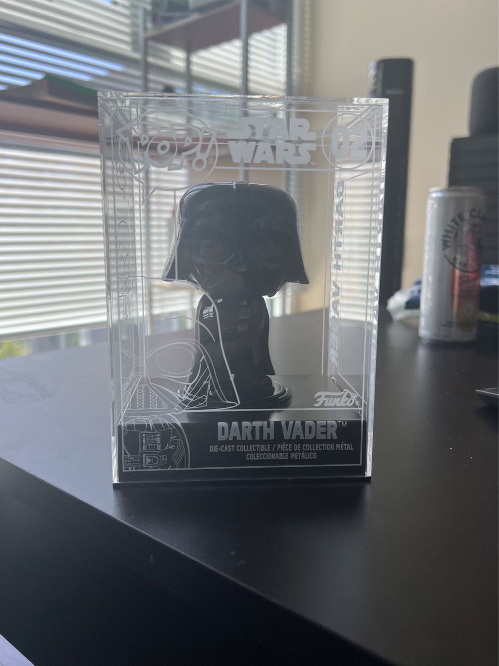 Darth Vader Exclusive Die Cast - Star Wars vinyl figure collectible [Barcode 01108896986321852110138] - Main Image 2