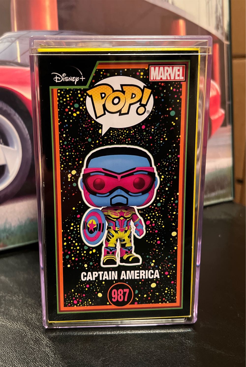 Captain America - Marvel Universe vinyl figure collectible [Barcode 889698627559] - Main Image 4