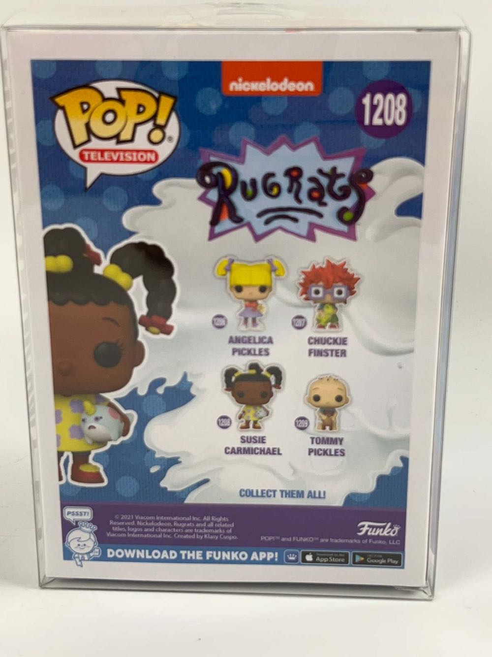 Susie Carmichael  vinyl figure collectible [Barcode 889698593212] - Main Image 3