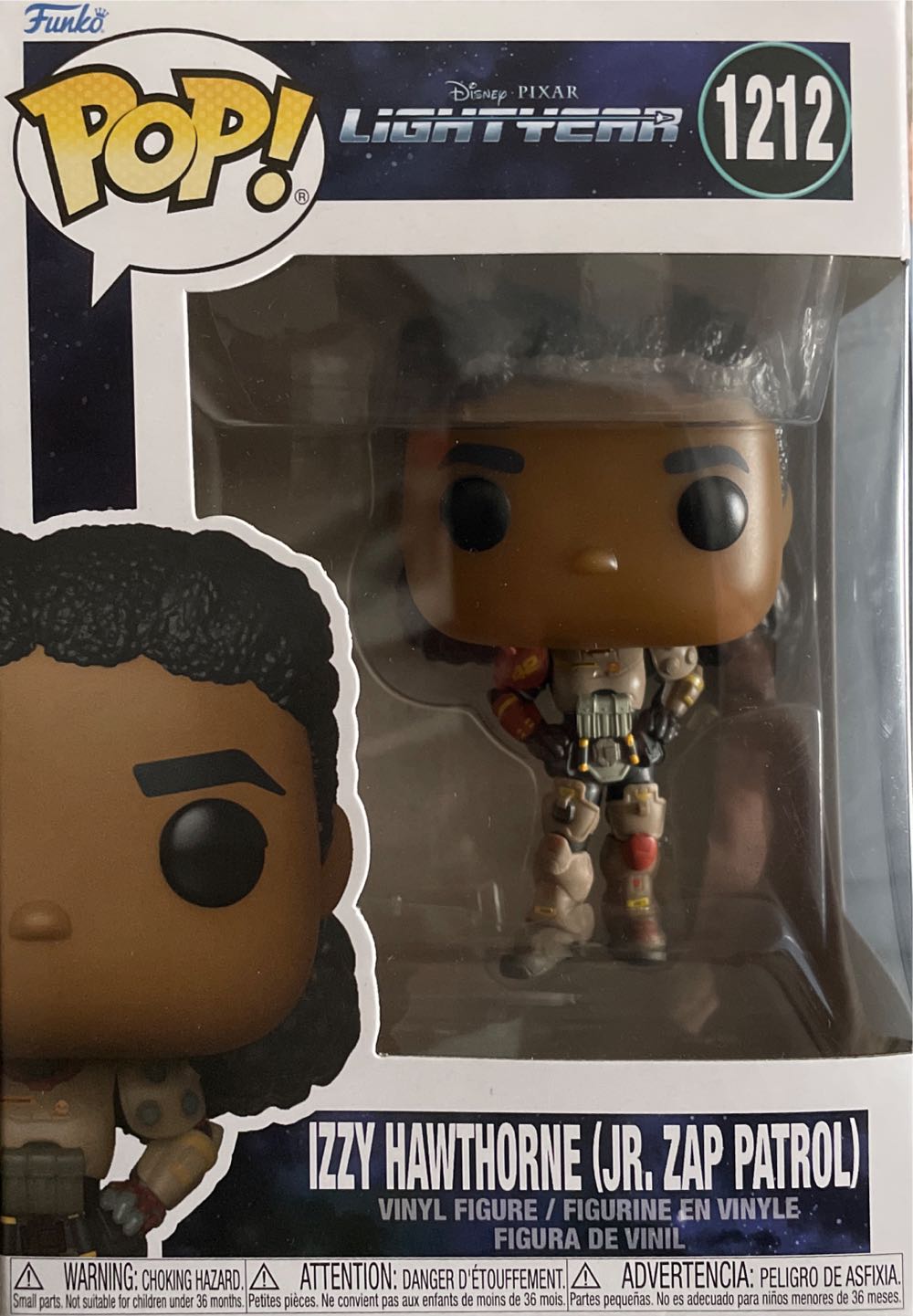 Izzy Hawthorne (Jr. Zap Patrol)  vinyl figure collectible [Barcode 889698639507] - Main Image 3