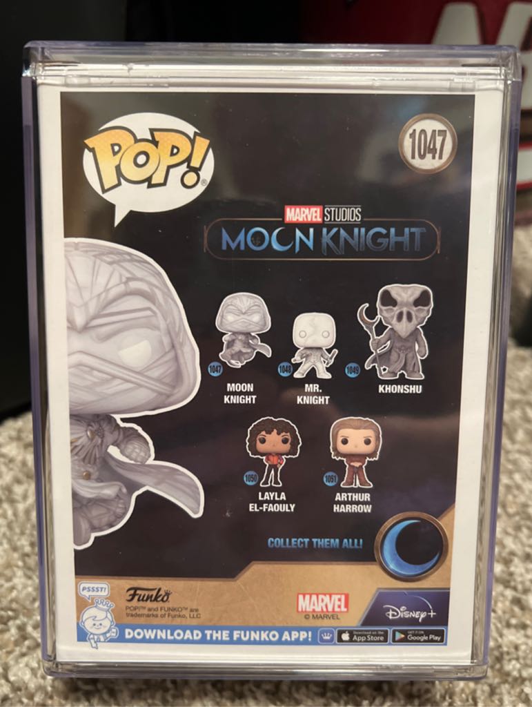 Moon Knight Pop! 1047 - Marvel Universe vinyl figure collectible [Barcode 889698642545] - Main Image 2