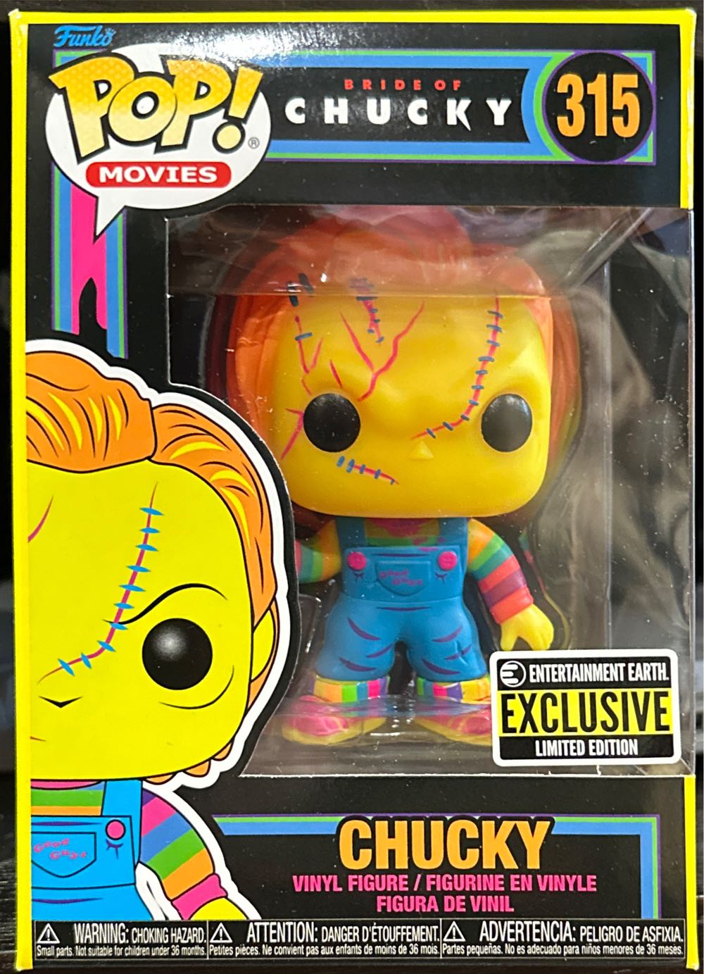 Chucky (Blacklight) - Child’s Play vinyl figure collectible [Barcode 889698649070] - Main Image 2