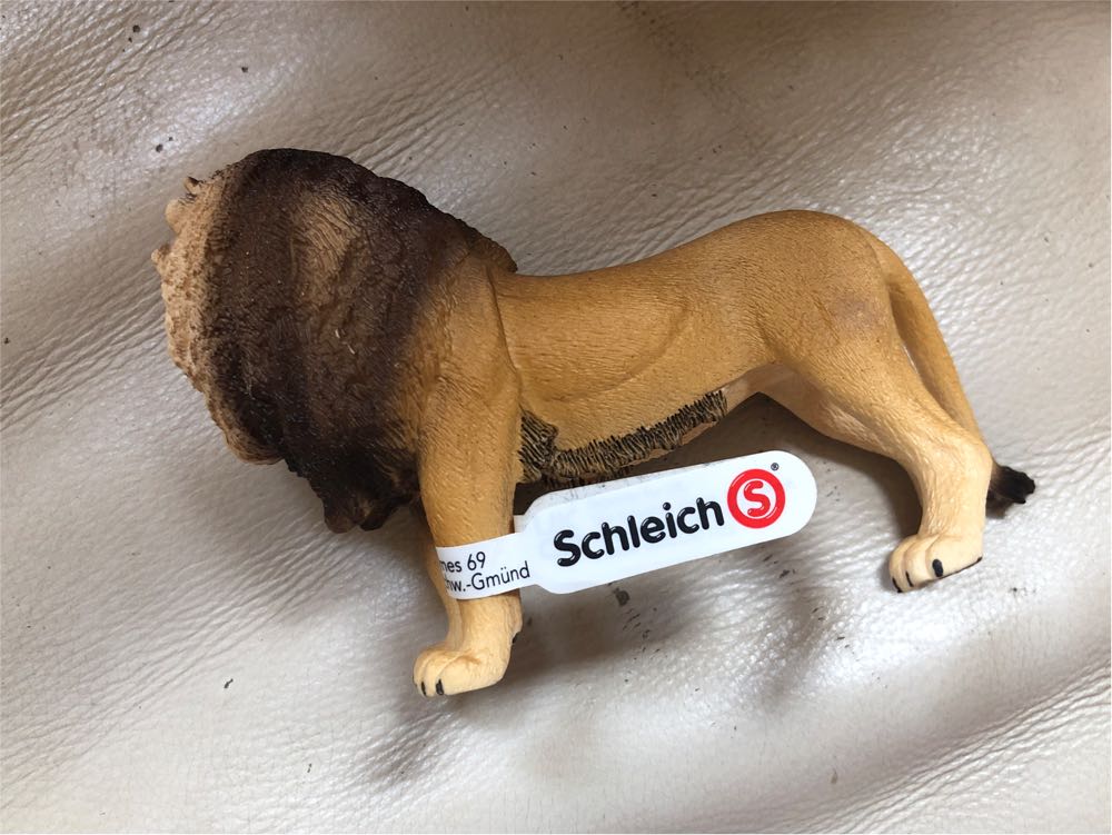 Schleich Wild Life Animal Figurine Animal Toys For Boys And Girls 3-8 Years Old Lion  vinyl figure collectible [Barcode 4055744020803] - Main Image 3