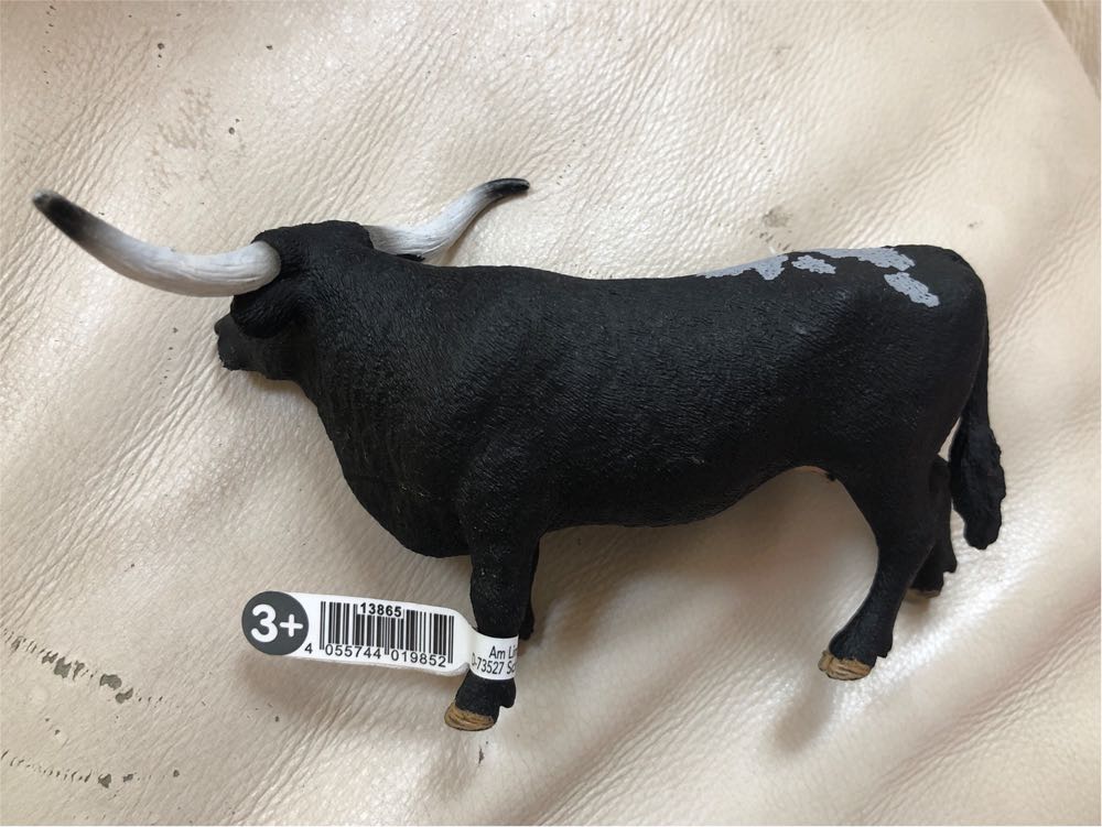 Schleich Farm World   Texas Longhorn Cow  vinyl figure collectible [Barcode 4055744019852] - Main Image 3