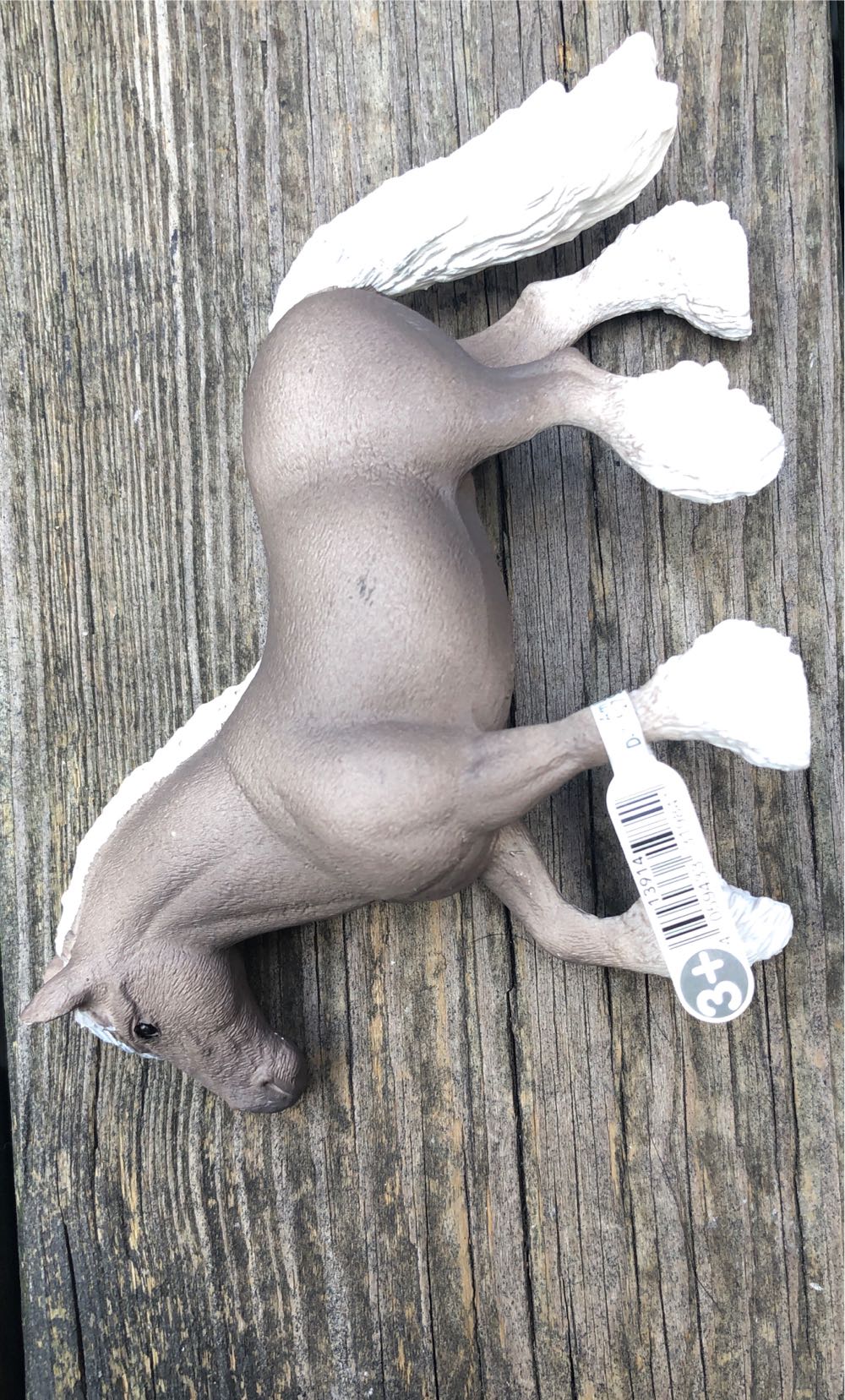 Schleich Farm World “ Silver Dapple Mare”  vinyl figure collectible [Barcode 4059433319841] - Main Image 2