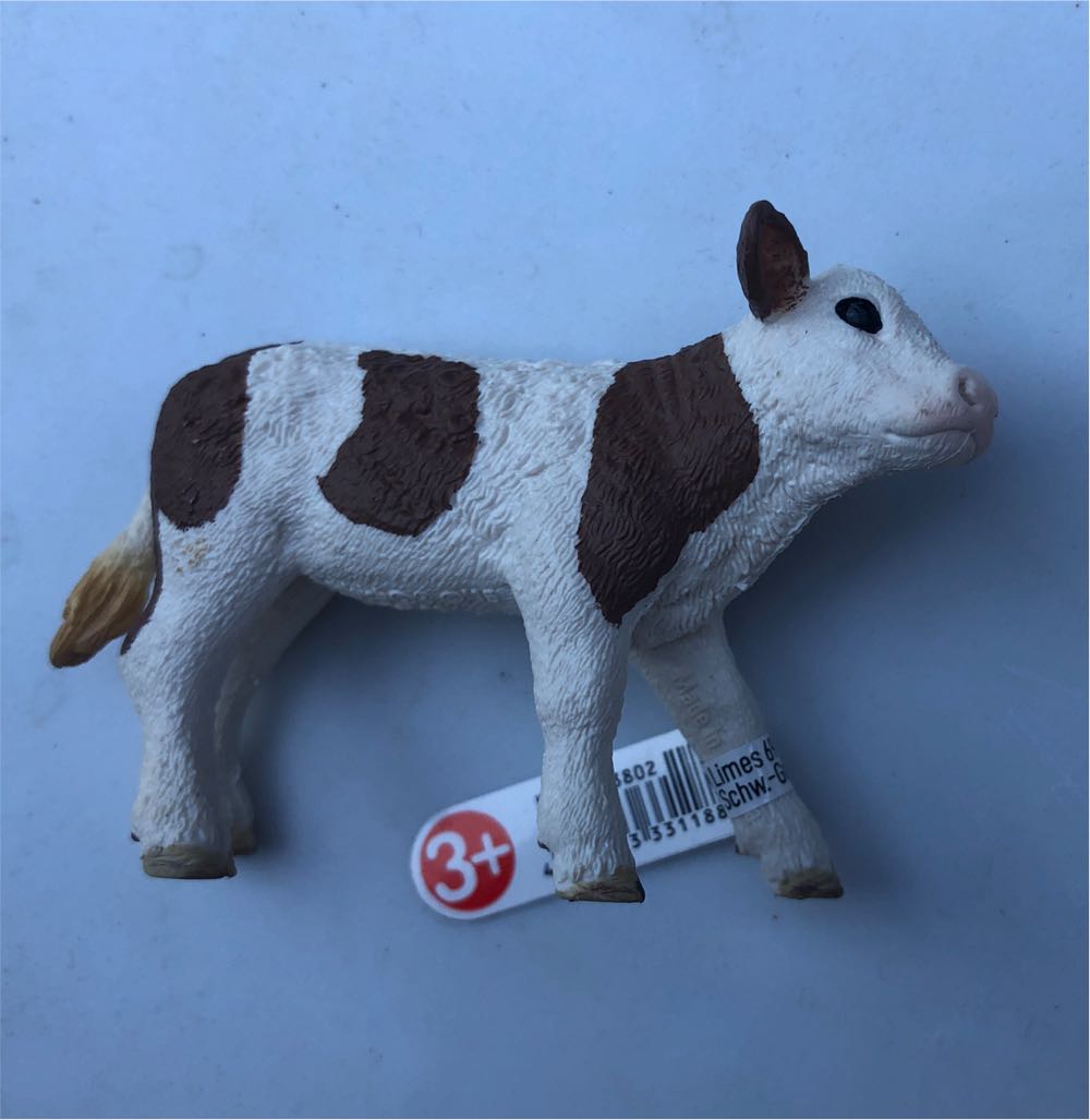 Schleich Farm World Simmental Calf Educational Figurine For Kids Ages 3-8  vinyl figure collectible [Barcode 4059433331188] - Main Image 2